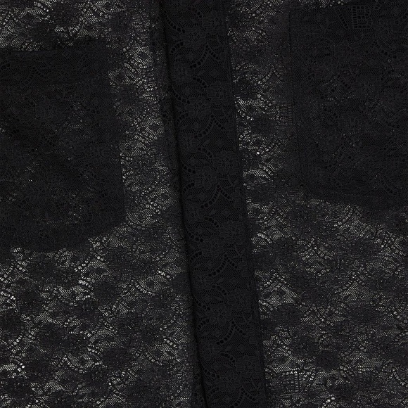 VICTORIA BECKHAM
Lace shirt - Picture 8 of 11